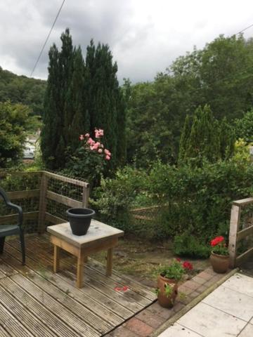 Ty Canol Ystalyfera Exterior photo
